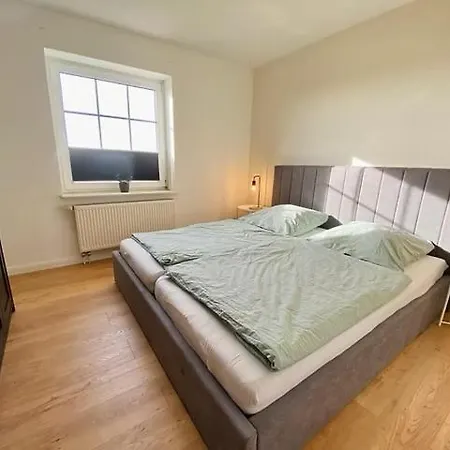 Joens * סנט פטר-אורדינג